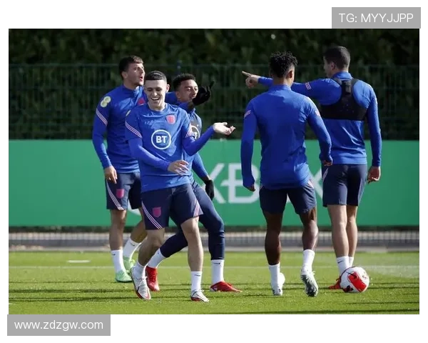 热刺年轻前锋斯卡列特今日参加英格兰队训练展现潜力