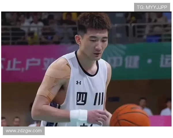 四川男篮今日顺利完成体测每天安排四个队伍从早到晚进行训练